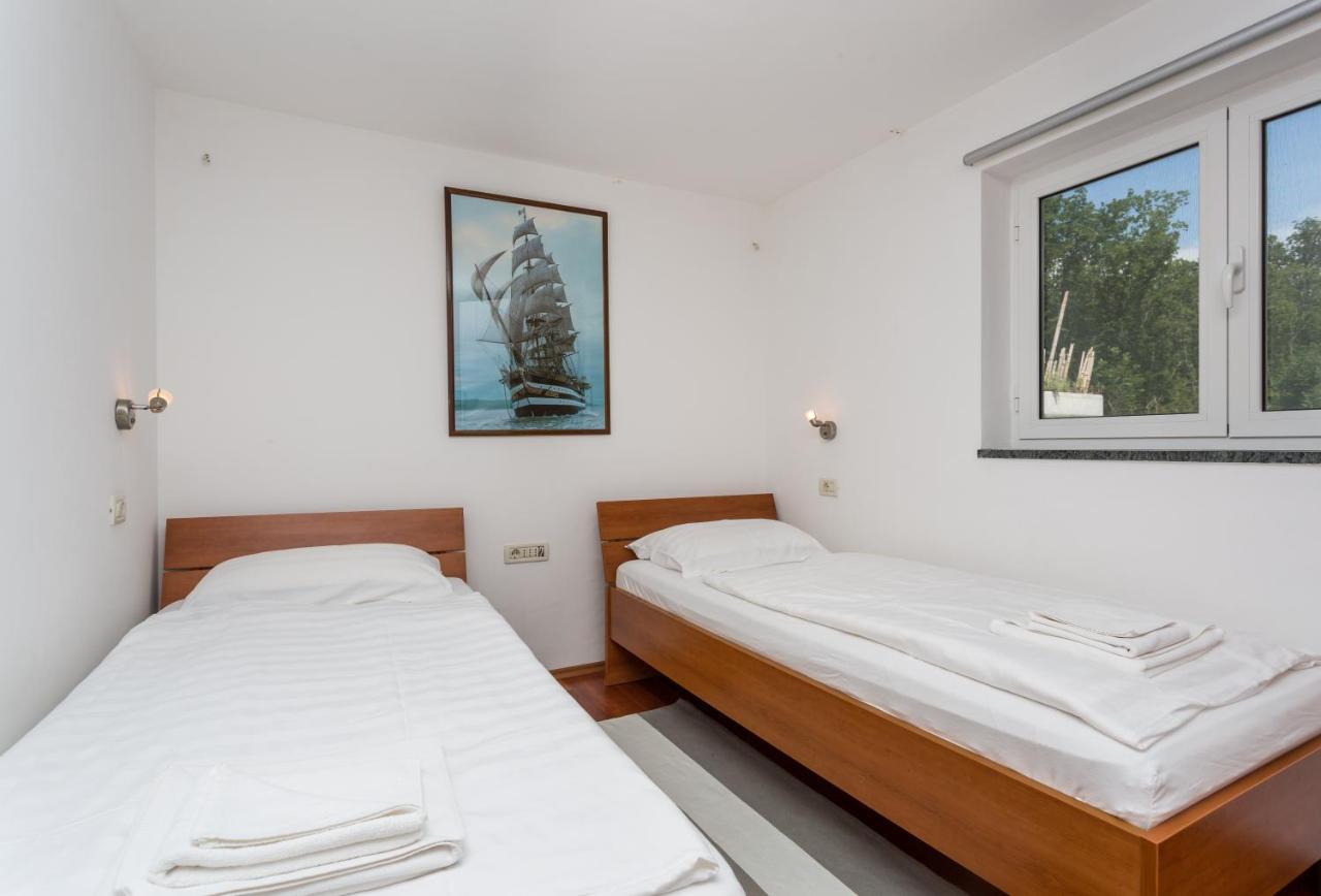 Molnar Resort Apartment Sergej Brzac Luaran gambar